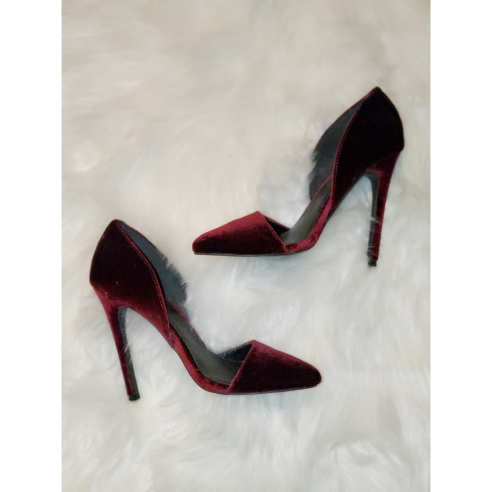 Suede Burgundy heels